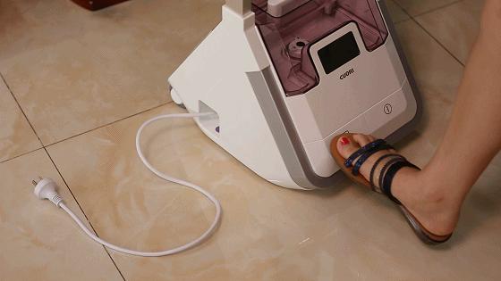 衣服皱皱巴巴没有熨斗怎么办,如何将皱巴巴衣服恢复原状呢