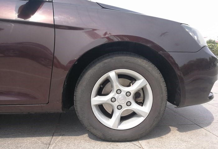 帝豪9万左右,9万多的吉利帝豪