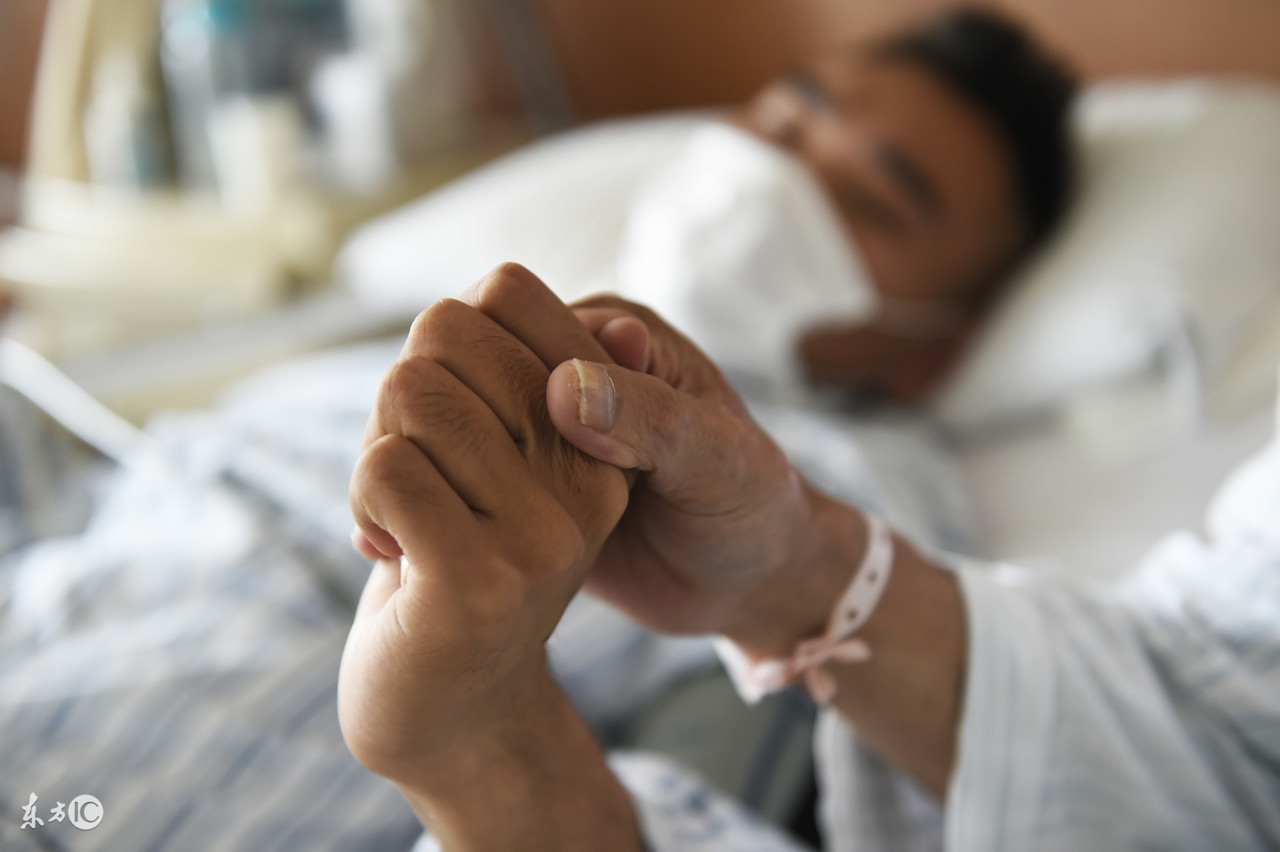 尿毒症是什么原因造成的,尿毒症是什么症状还能治愈吗