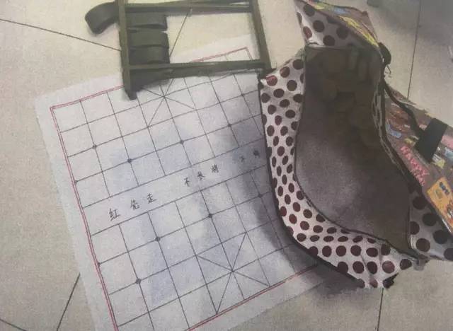 案件聚焦：街边象棋残局摊套路太深！他受骗上当瞬间输掉1万元！