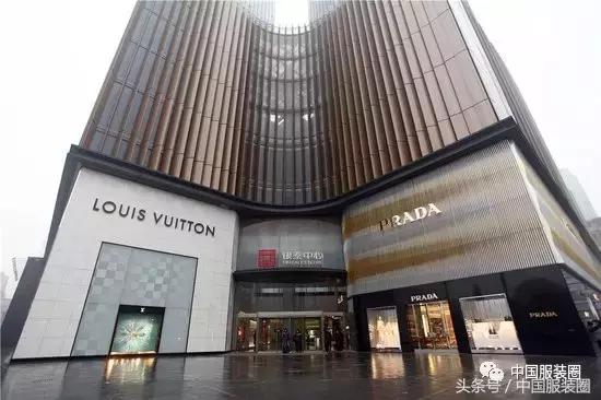 和三大商业地产巨头聊了聊，太平鸟这次要放什么大招