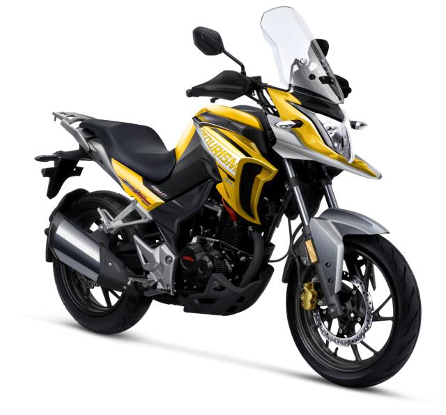 五羊本田猛鸷cb190x有时钟显示吗,猛鸷190对比新大洲本田cb190x