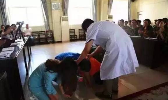 18岁男孩进“校”戒网瘾死亡，家长称遗体多处内外伤