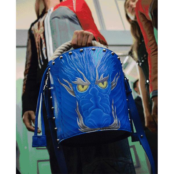 出道6年仍是新人,celinebox大红色