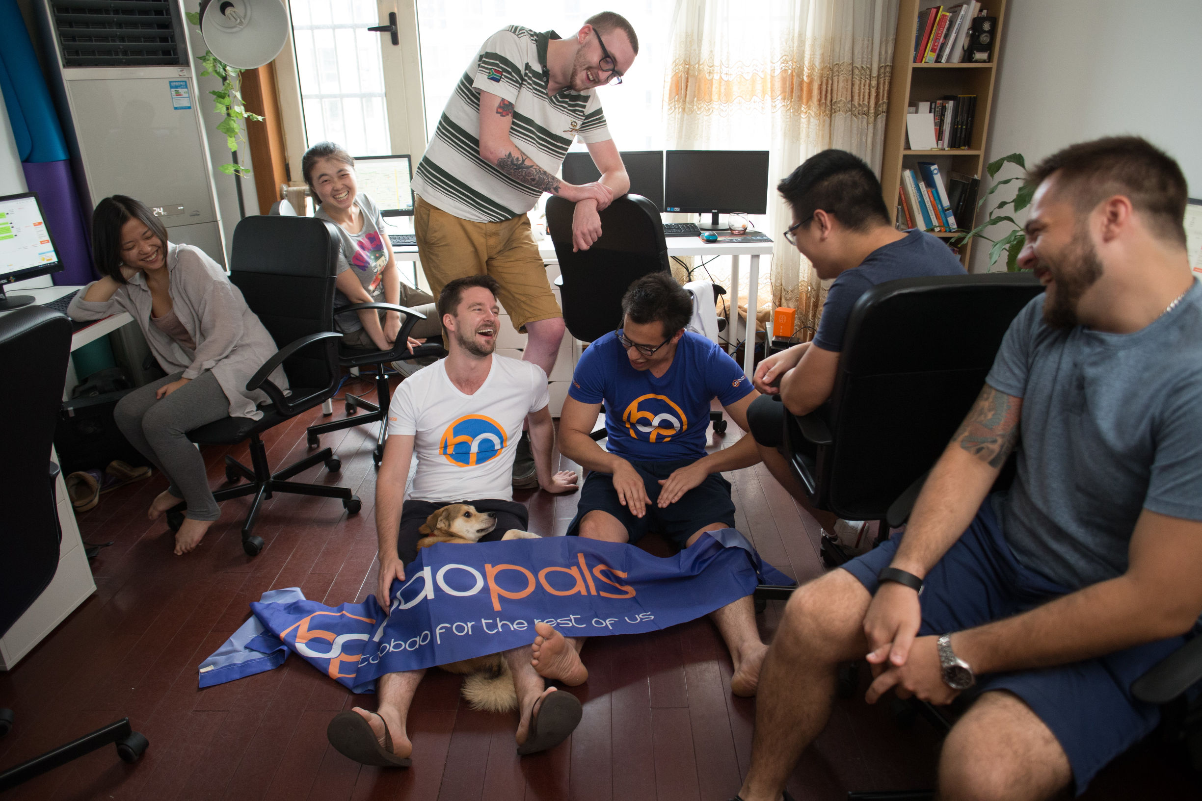 中国电商帮外国卖咖啡豆,中国网购三大电商巨头