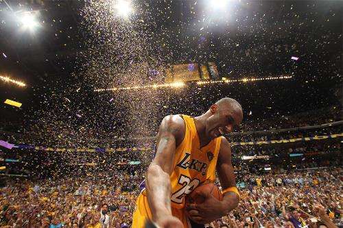 科比为什么被称为黑曼巴,为什么科比被叫做黑曼巴