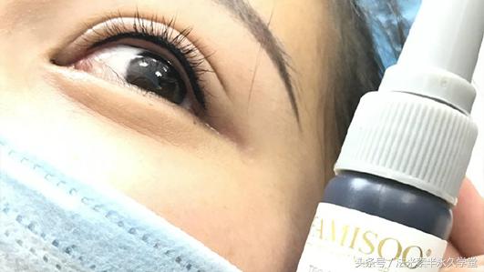 纹唇后的晕色期是什么意思,眉眼凹陷怎么修复