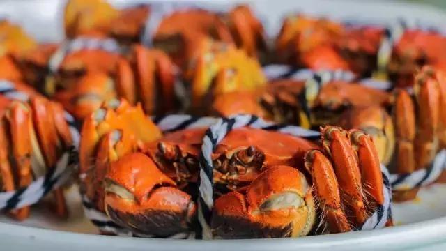 大闸蟹最好吃的味道是怎样做的,大闸蟹要怎么烹饪才好吃呢