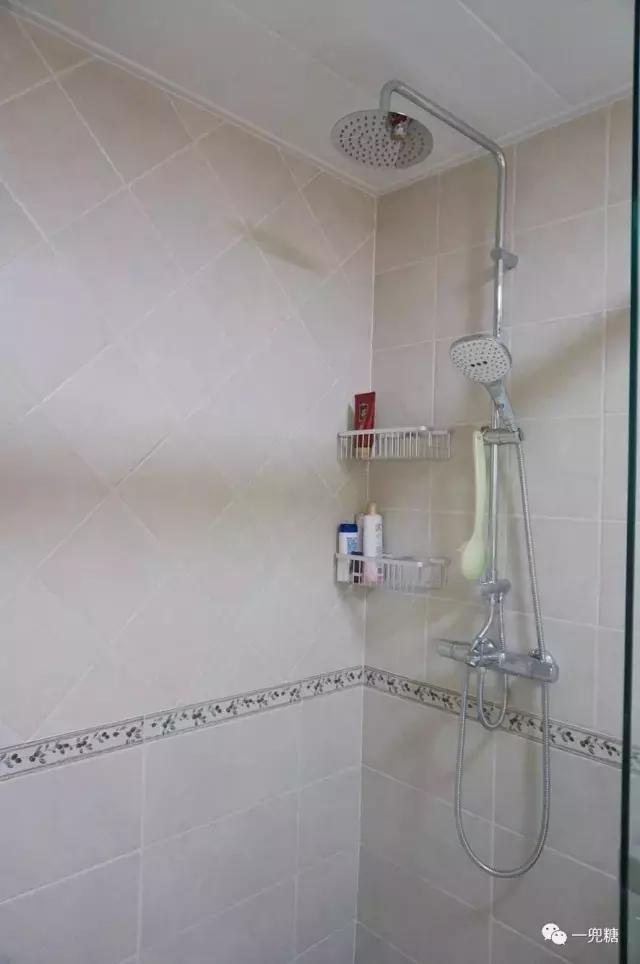 打柜子谁都会，但把柜子巧妙地藏起来，她家是个榜样