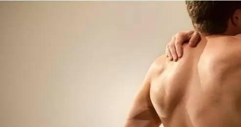 肌肉酸痛没力气怎么健身,初学者健身房缓解肌肉酸痛