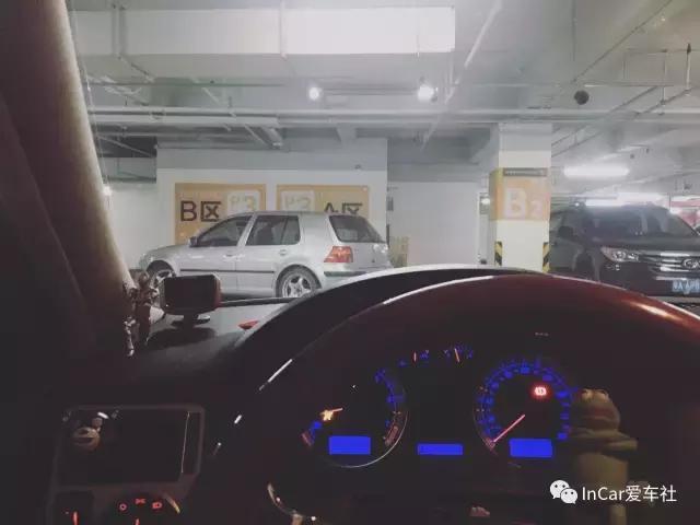 广州牌高尔夫mk4二手车,爆改的老款高尔夫mk4