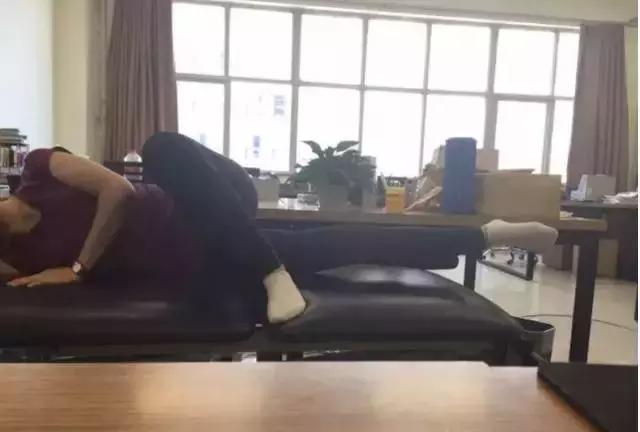 怎么改善髋弹响,外旋弹响髋的运动康复训练