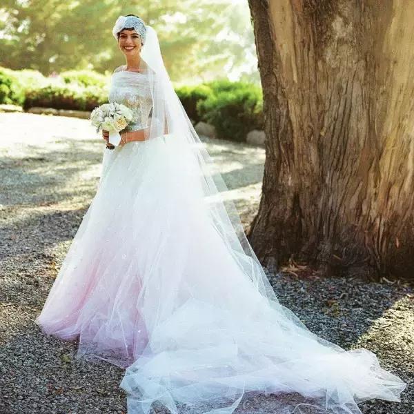 安妮海瑟薇：素食让我更有自制力，素食让我拥有清澈白晰的肌肤