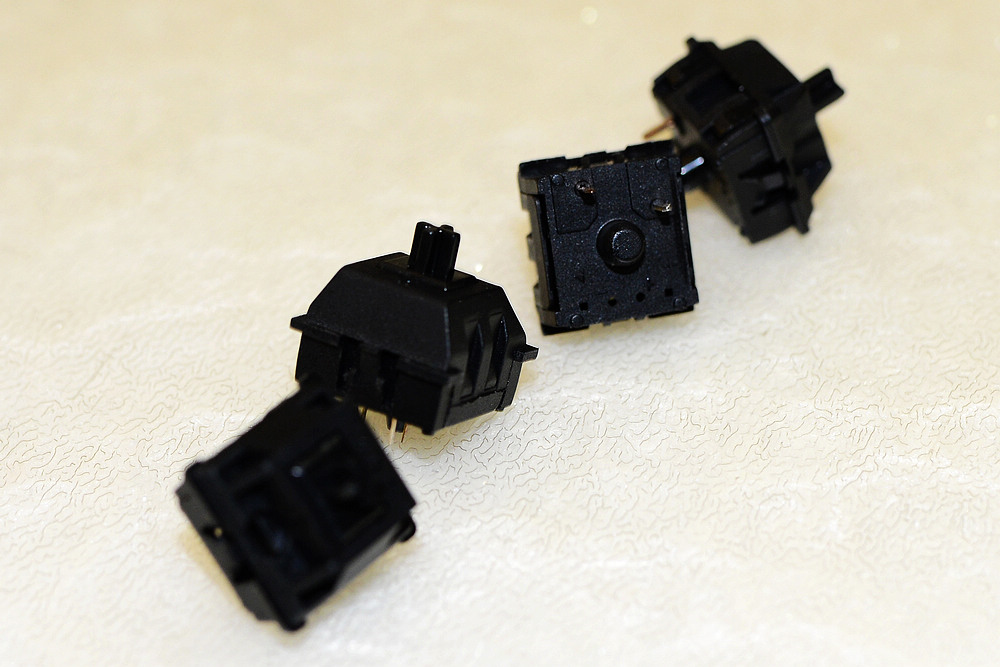 机械键盘的轴体可以更换吗,机械键盘轴体怎么拔出来