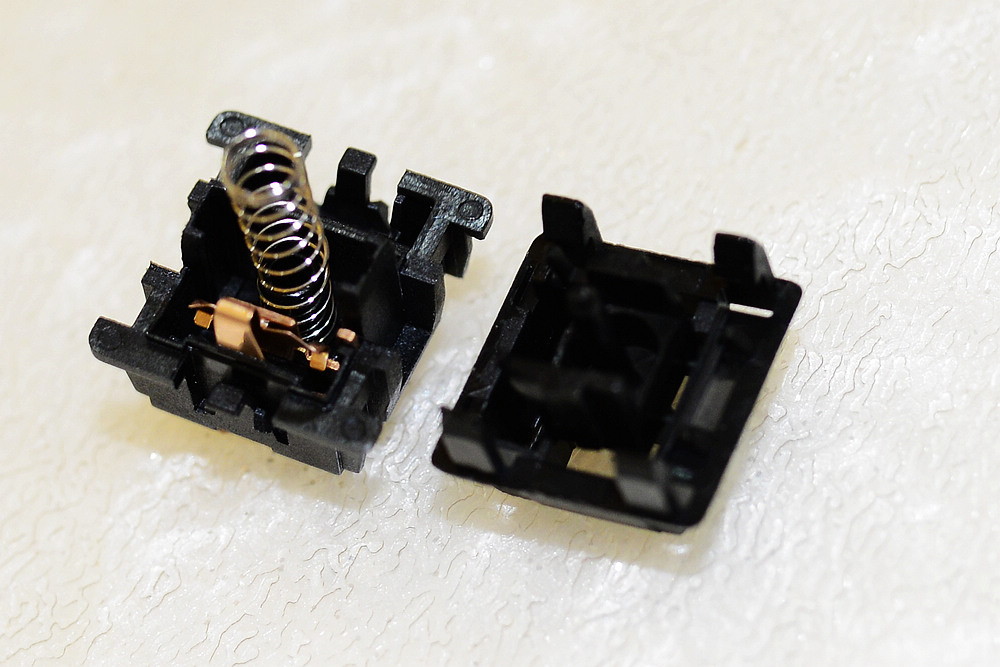 机械键盘的轴体可以更换吗,机械键盘轴体怎么拔出来