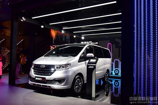 9座瑞风m3plus1.5跑长途真实感受,2022款江淮瑞风m3plus封闭式试驾