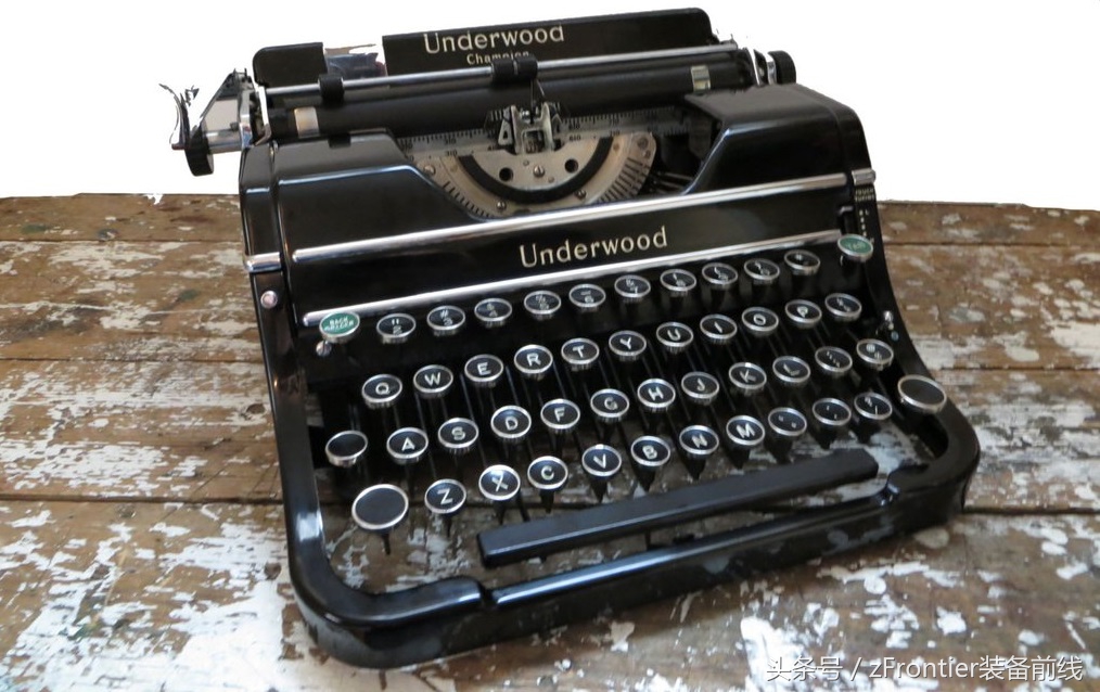 复古打字机键盘和现在的区别,手感最好的打字机键盘