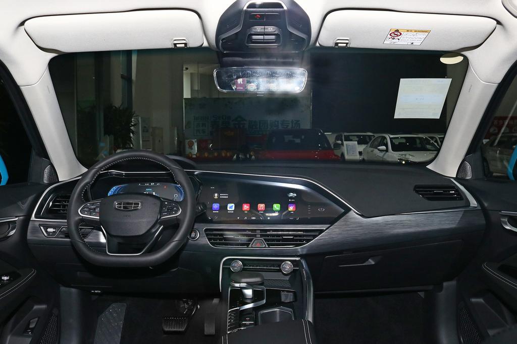 为什么轮胎看上去总是瘪瘪的,为什么轮胎总是烂