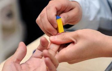 尿毒症患者透析能活多久，不透析又该怎样治疗？
