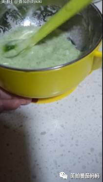 宝宝辅食蛋黄泥视频,宝宝辅食八分之一蛋黄