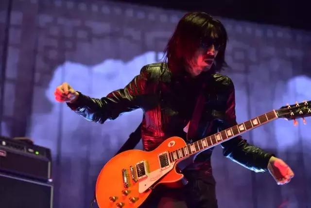 谢天笑我没有未来,谢天笑我不是明星