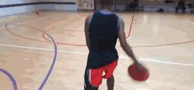 凯里欧文招牌动作过人,nba凯里欧文过人集锦