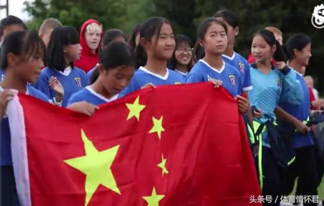 中国13岁女足国外比赛狂进61球，18岁足球女神却无奈退役！