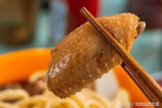 火遍全香港的车仔面终于登陆北京，连嘻哈侠第一站都要来这里！