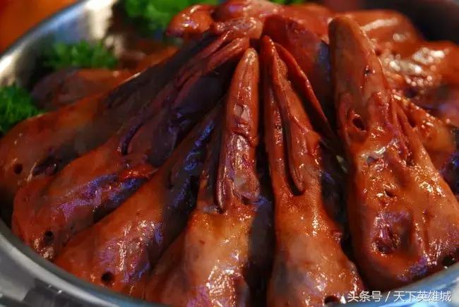 江西正宗鸭做法,活鸭的正宗熬制方法