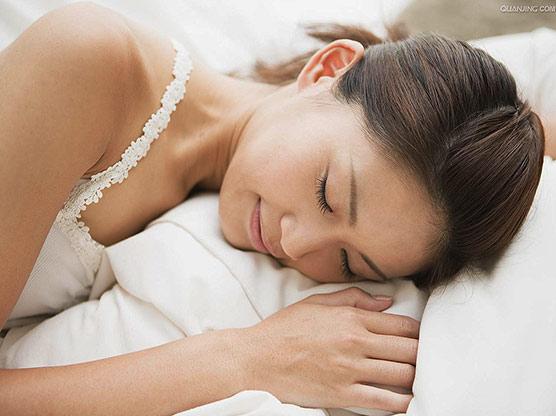 处暑天气转凉养生先暖脚,处暑养生季节