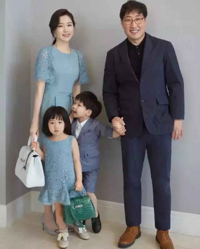 40岁女人怎么保持冻龄肌肉,解锁逆龄冻龄美肌秘诀