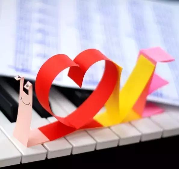 爱心简单折纸手工幼儿园,3-6岁幼儿折纸手工爱心