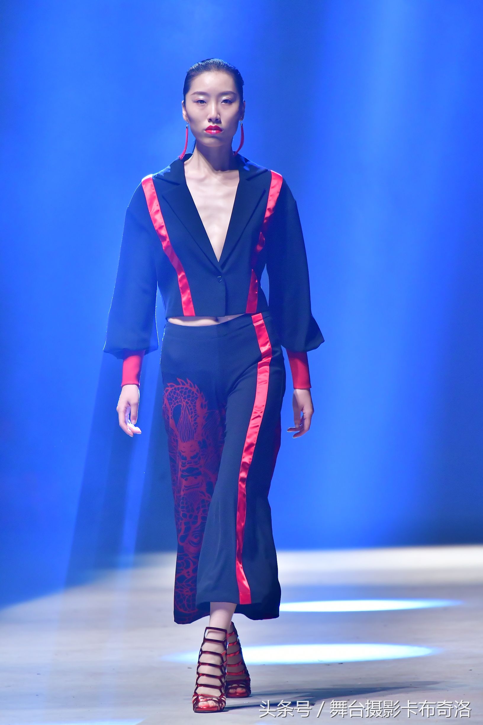 pinli品立男装换季,品立pinli男装皮衣