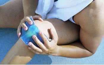 跑步之后膝盖肿胀怎么办,跑步后踝关节肿胀是什么原因