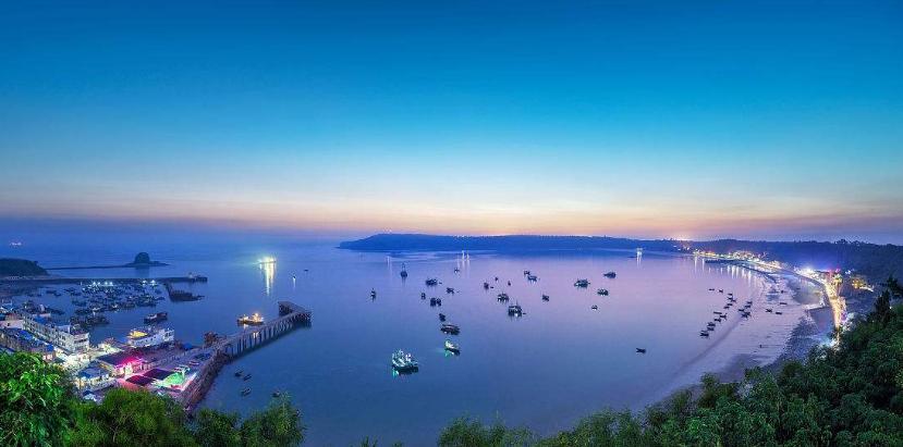 涠洲岛上岛一日游攻略,涠洲岛攻略最新