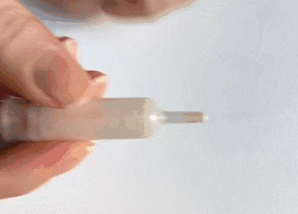 这个让「90后少女」一夜回春的护肤界新网红，到底值不值得买？