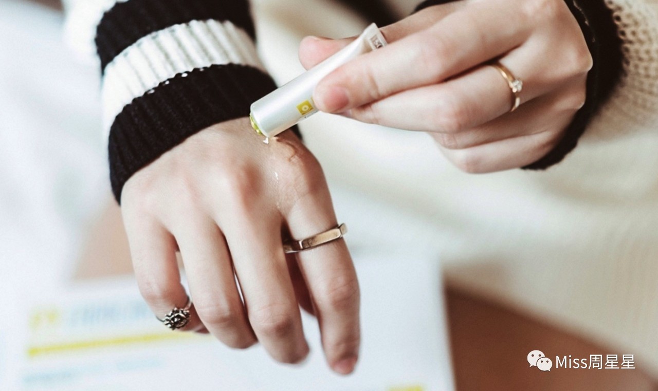 这个让「90后少女」一夜回春的护肤界新网红，到底值不值得买？