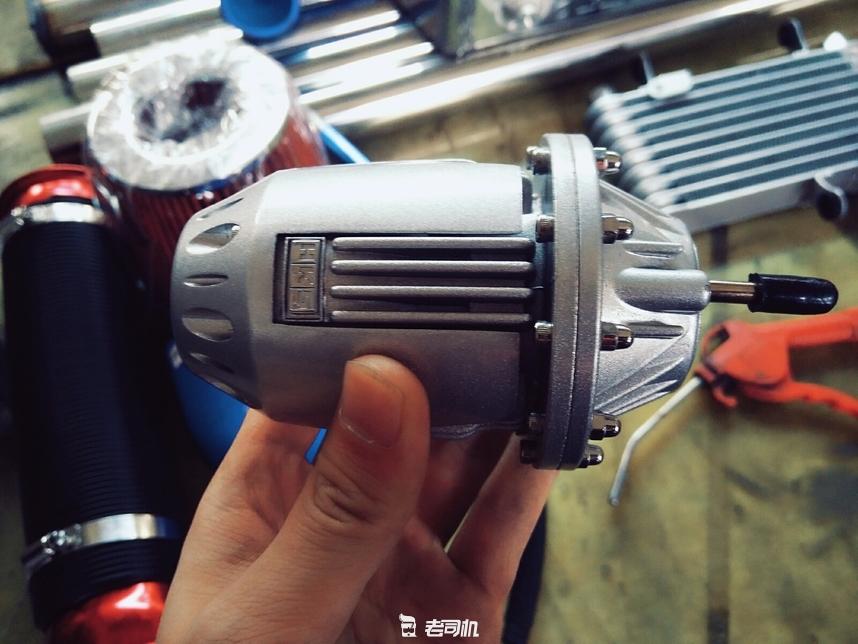 爆改五菱宏光竟能上天,五菱宏光算什么级别车