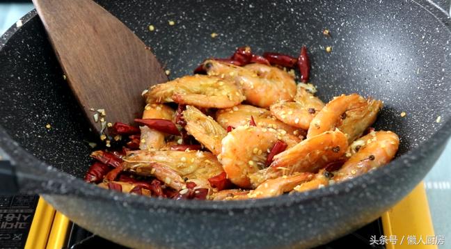 简单香辣虾的家常做法,香辣虾的家常做法简单又好吃的