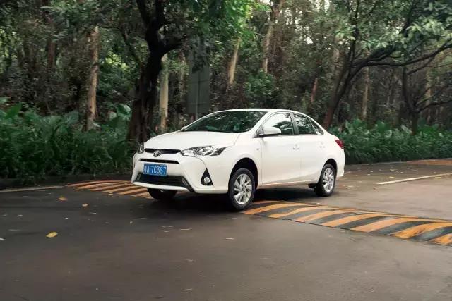 试驾丰田yarisl有什么优缺点,丰田yarisl