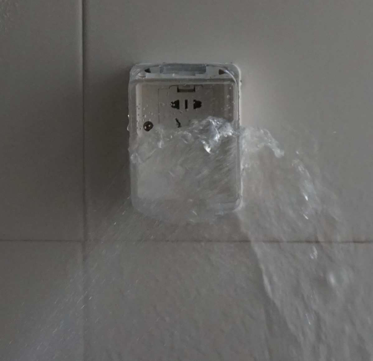 现在插座真能防水吗,防水插座安全吗可靠吗