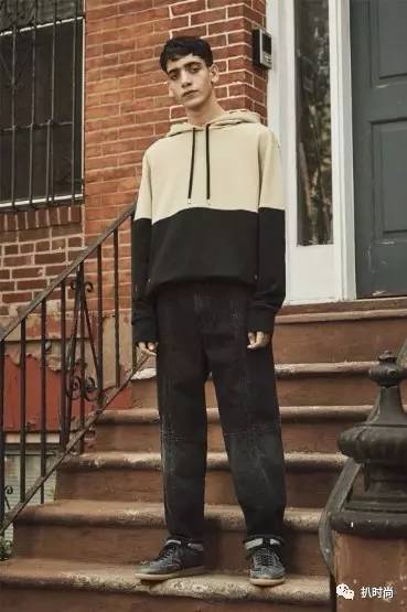 当下男装流行款式,男装宽松百慕大短裤流行趋势