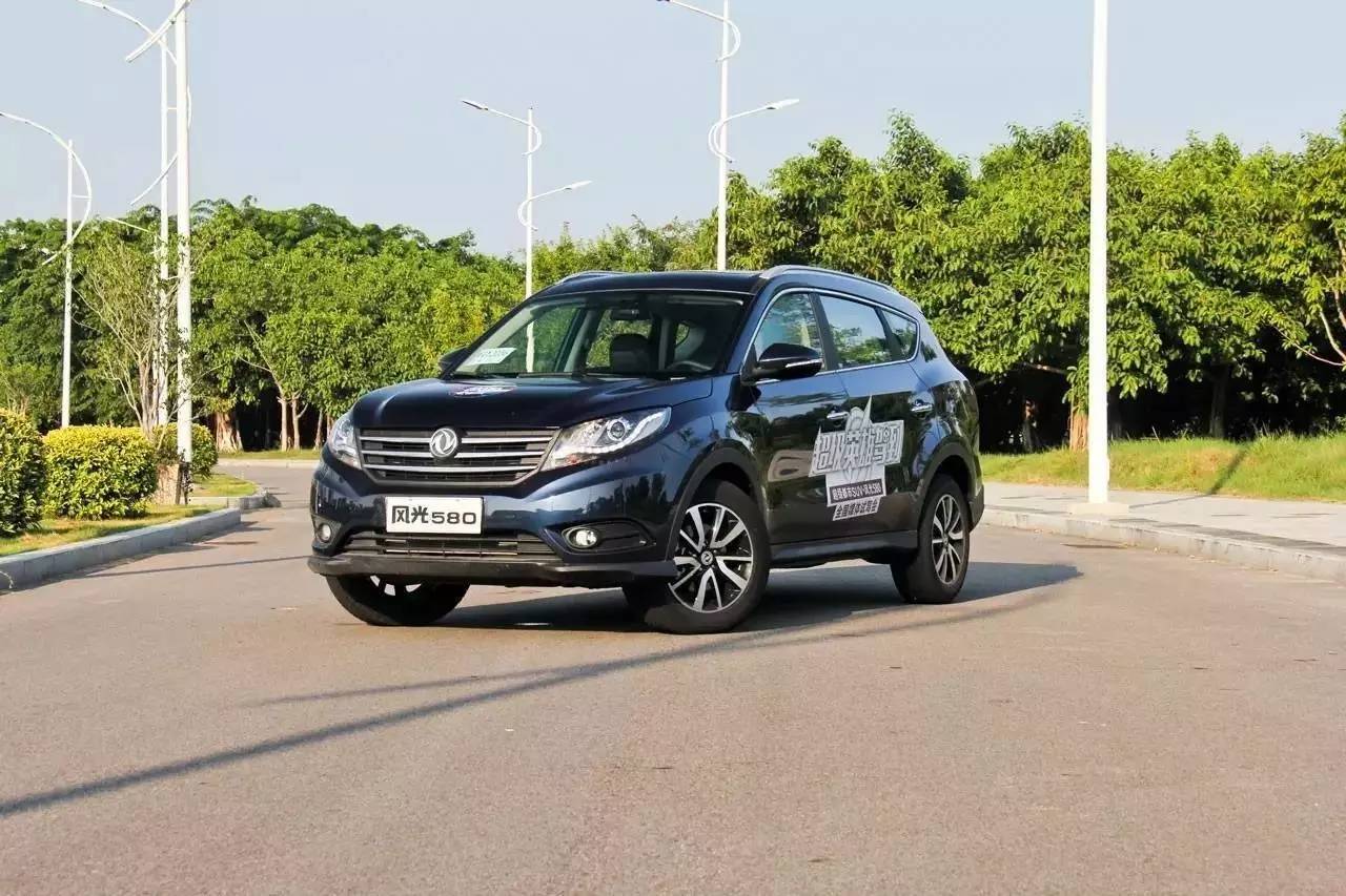 宝骏560半自动挡值得入手吗,2019款全新宝骏560自动挡顶配