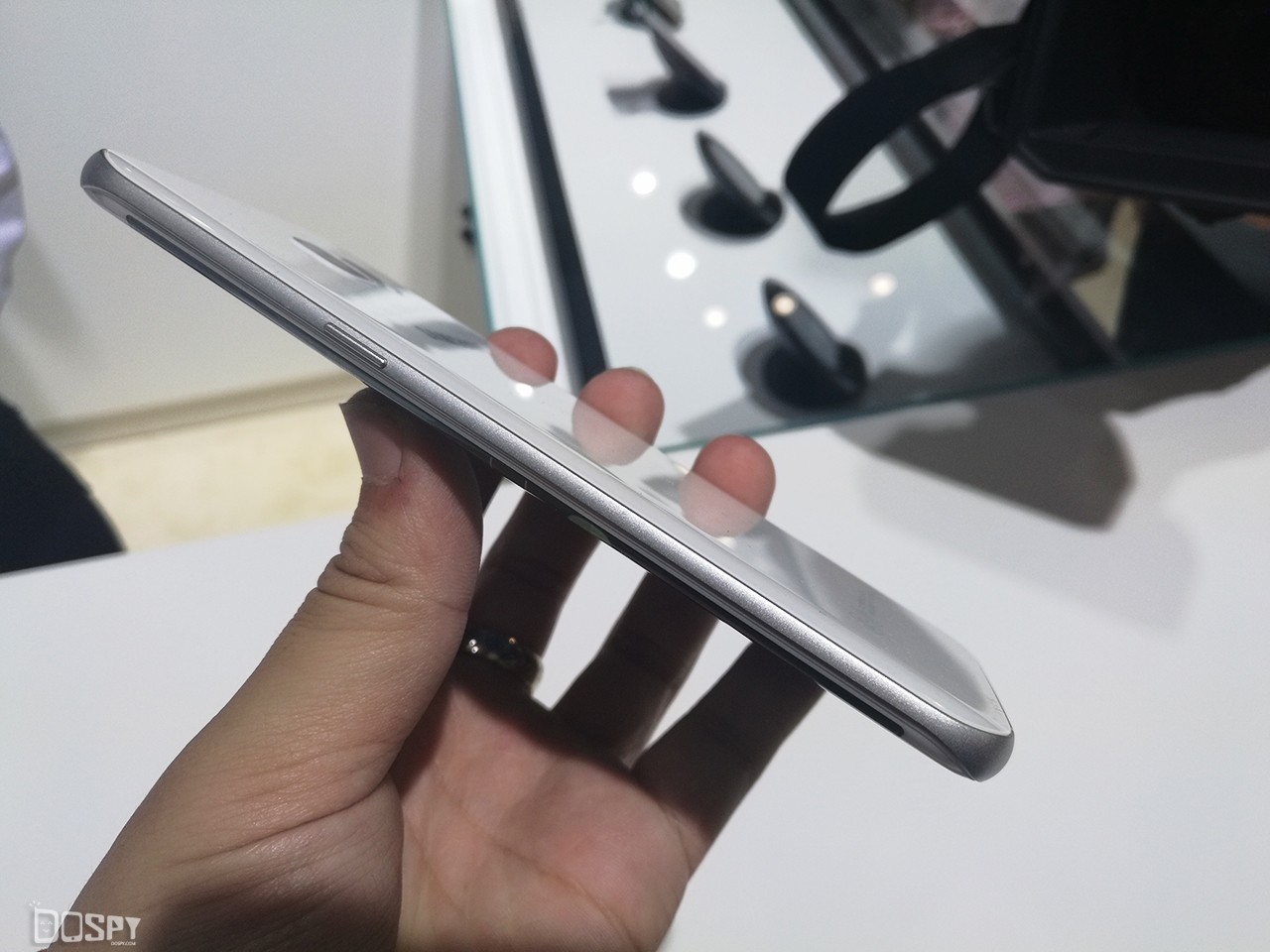 三星GalaxyS7edge多少钱,三星s7edge国行全新报价