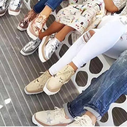 出国旅游穿衣风格,出国度假怎么穿