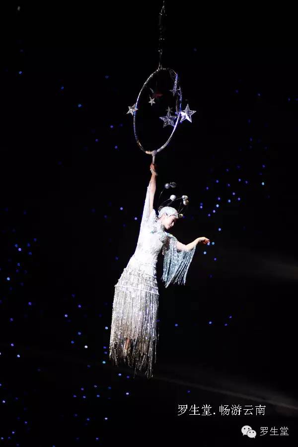 云南旅游攻略必去吃的美食有哪些,云南吃些什么特色美食