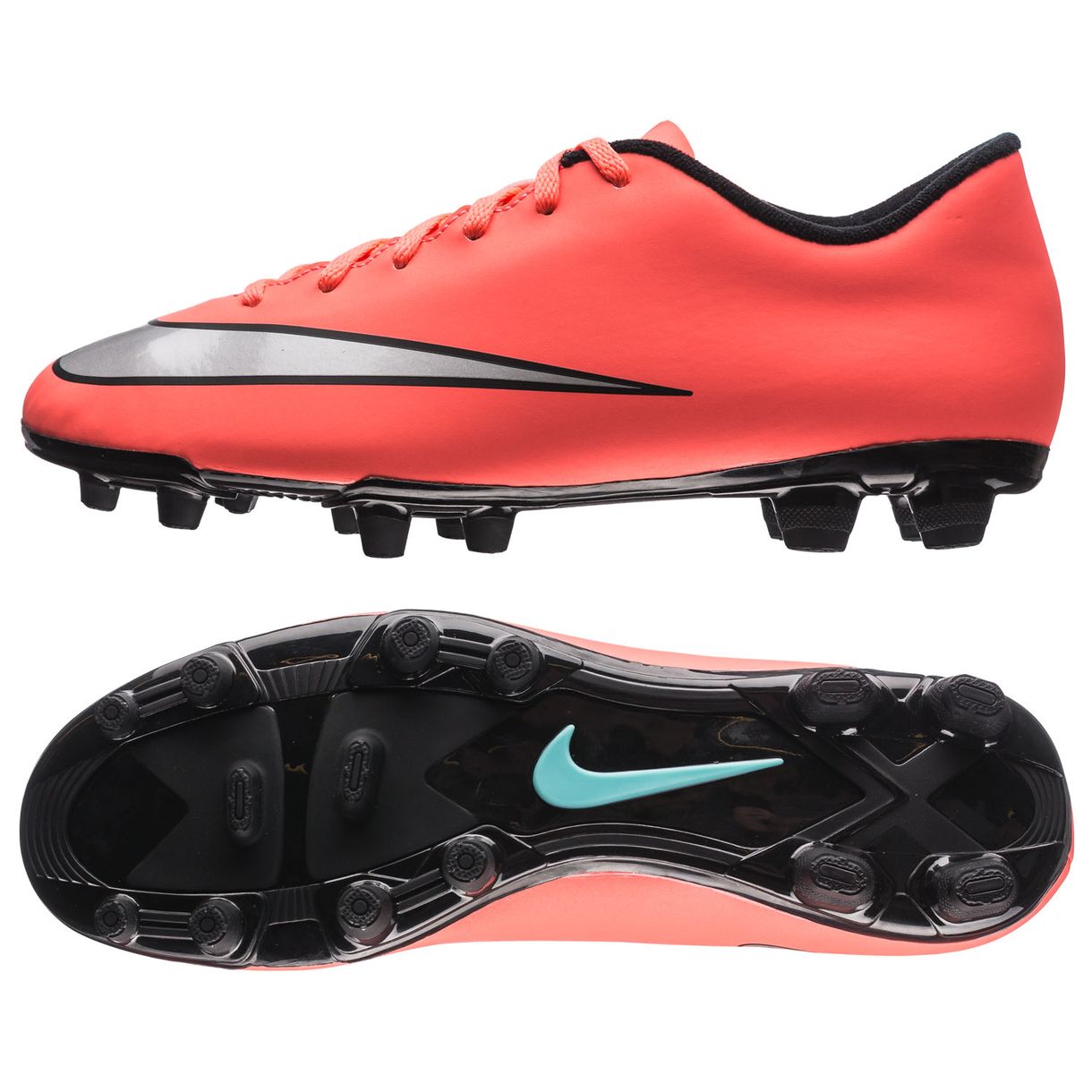 踢球必看小技巧,足球初学者选用哪种足球鞋较好