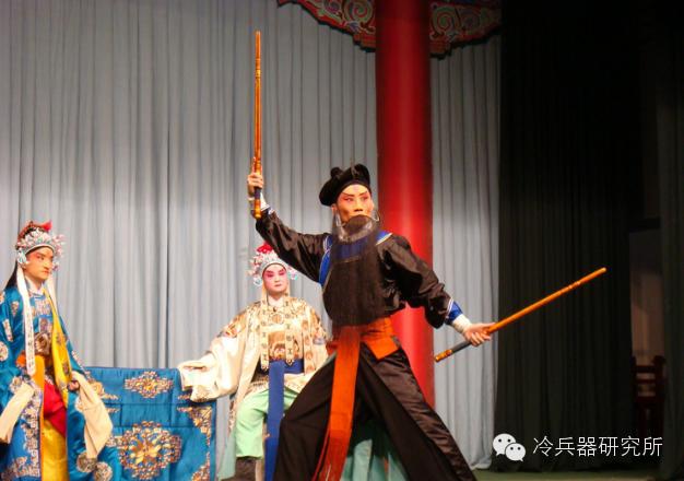 秦琼双锏怎么来的,秦琼的前世