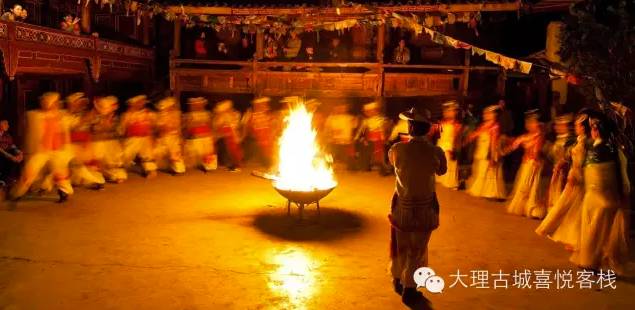 他花了四年时间，寻觅心中的香格里拉