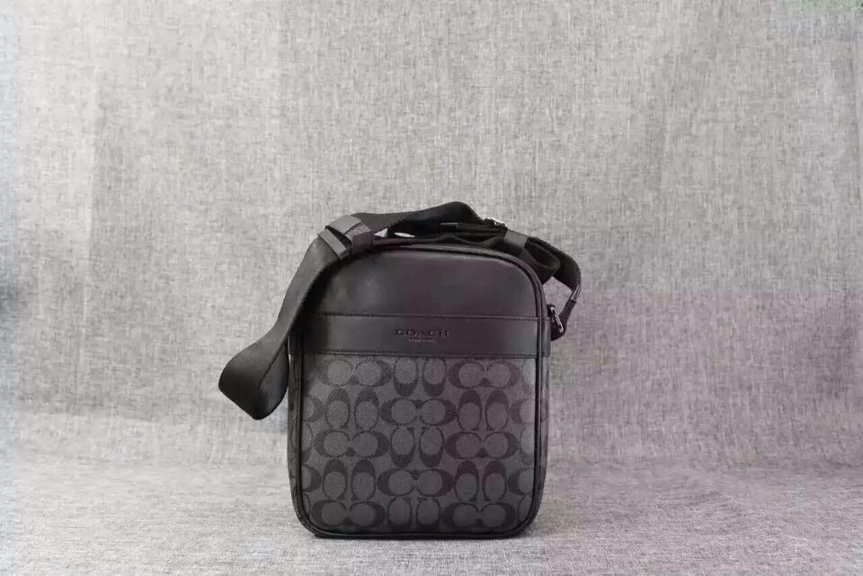 皮带范思哲贵还是gucci贵 (范思哲皮带适合正装还是休闲装)